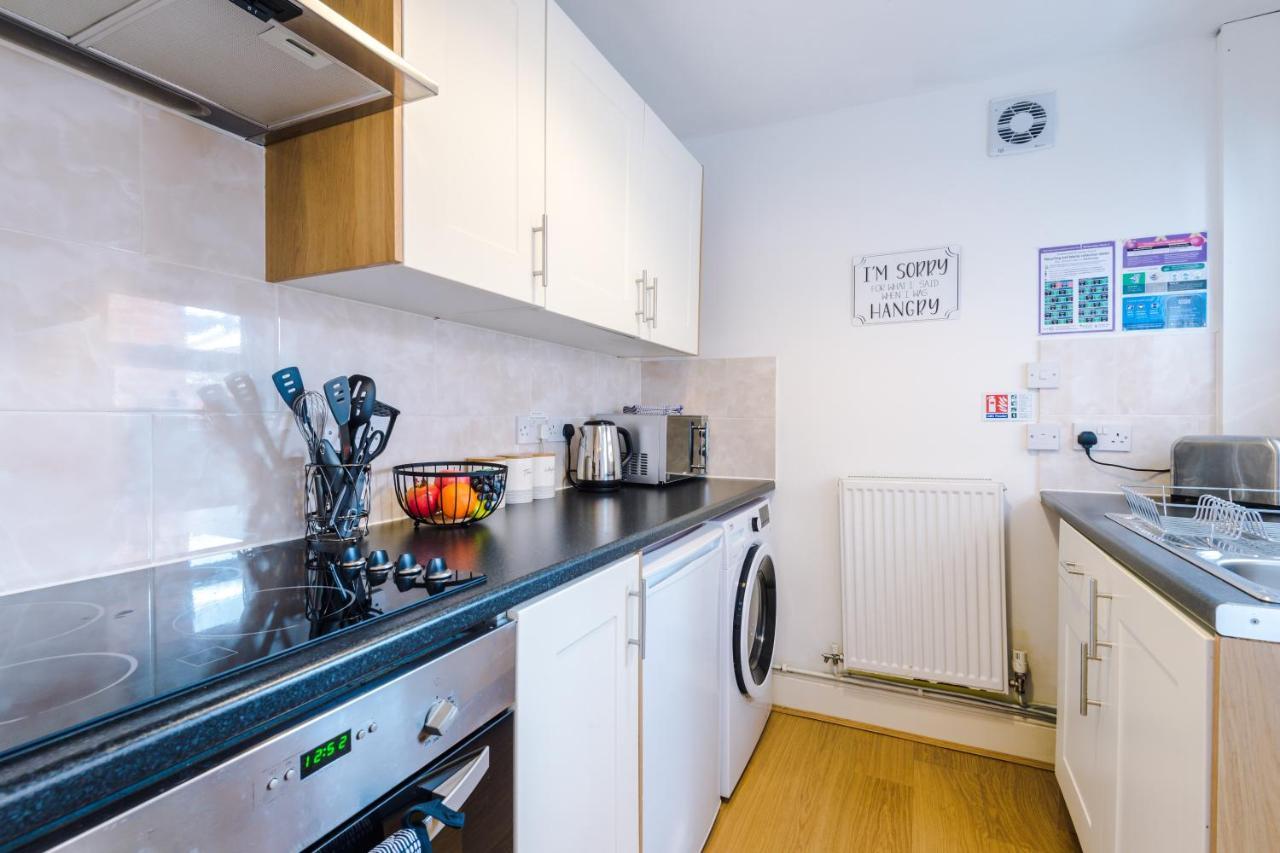 Spacious 2-Bed City-Centre Cottage In Chester By 53 Degrees Property - Ideal For Groups & Couples - Sleeps 6 المظهر الخارجي الصورة